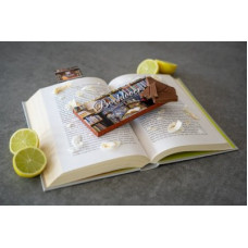 Schoc Booklovers Chocolate: Lime and Coconut in Milk Chocolate
