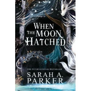 When the Moon Hatched (The Moonfall Series, Book 1)