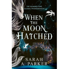 When the Moon Hatched (The Moonfall Series, Book 1)